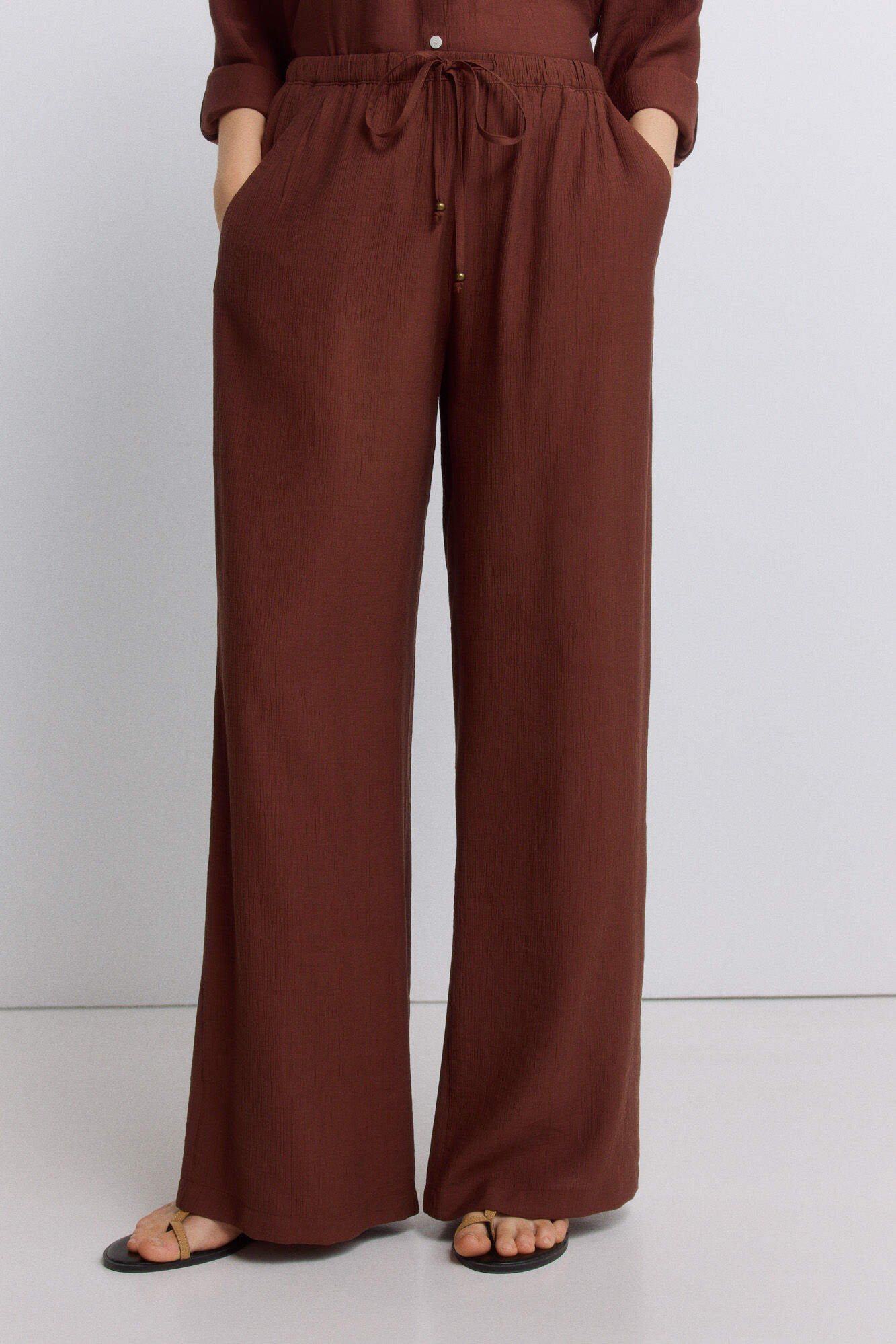 Springfield Cal&ccedil;a comprida fluida larga