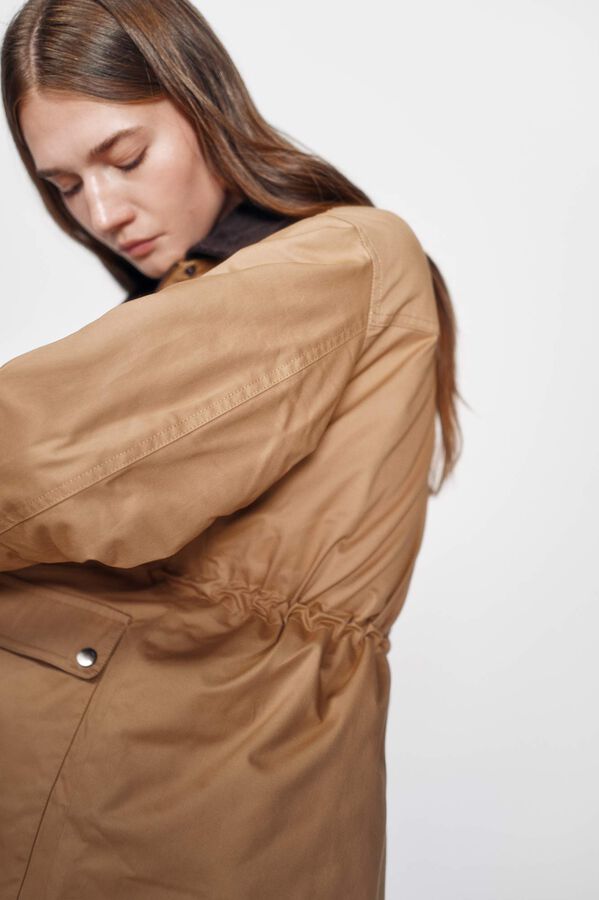 High Spirits Casaco Aero cru