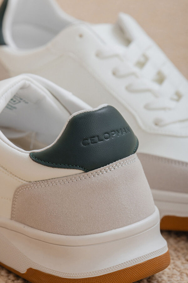 Celopman Tênis com logo branco