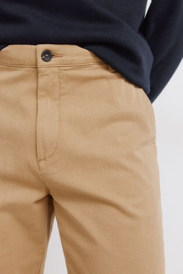 Springfield Cal&ccedil;as estrutura comfort fit castanho