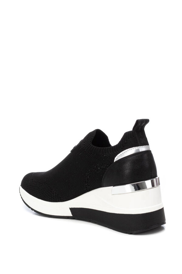 XTI women's textile sneaker black