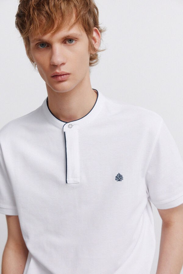 Springfield Polo de piqu&eacute; gola mao slim fit branco