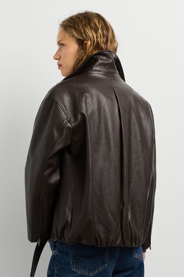 Pepe Jeans Casaco efeito pele com cinto castanho