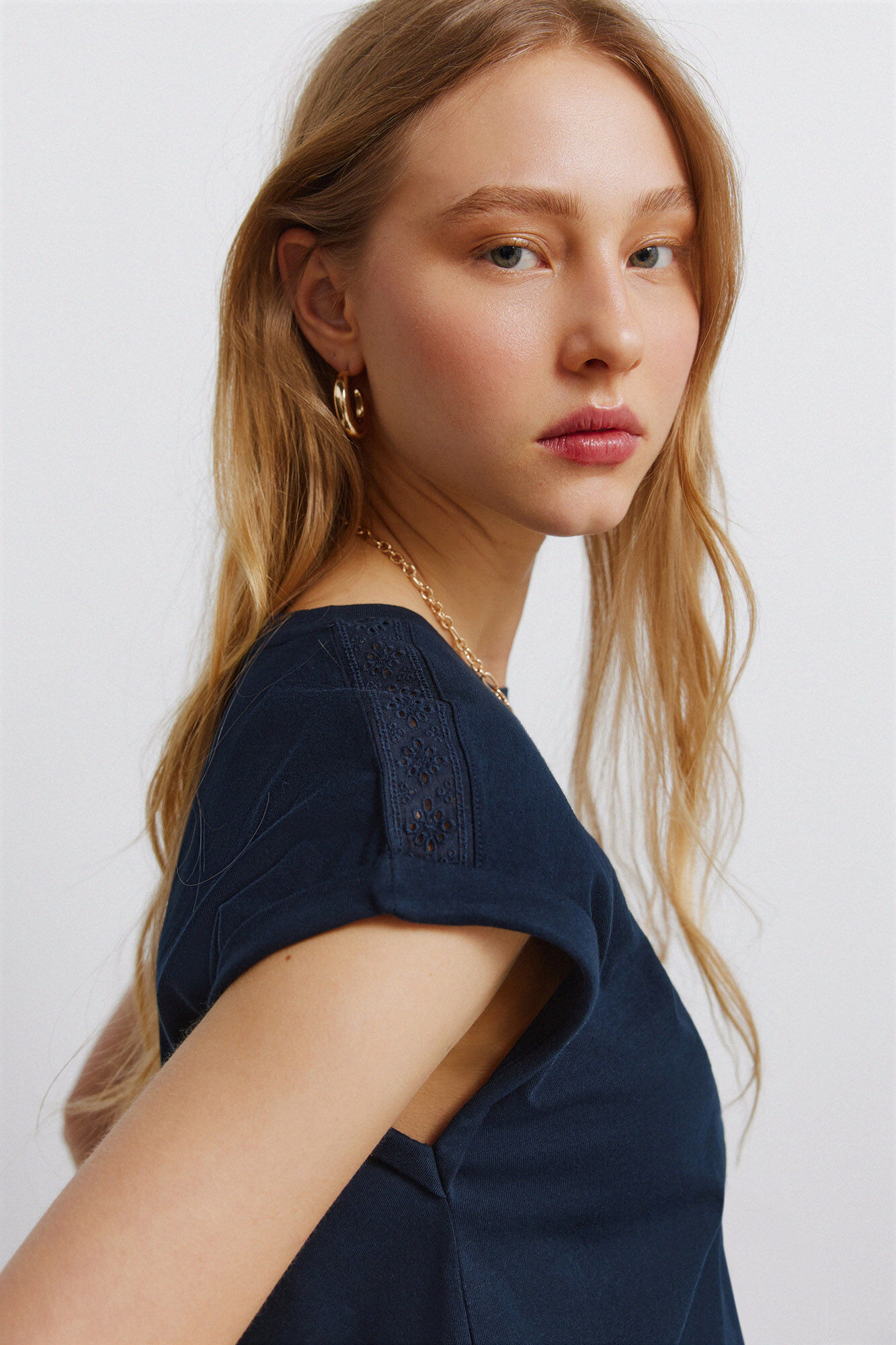 Springfield T-shirt detalhe em crochet no ombro