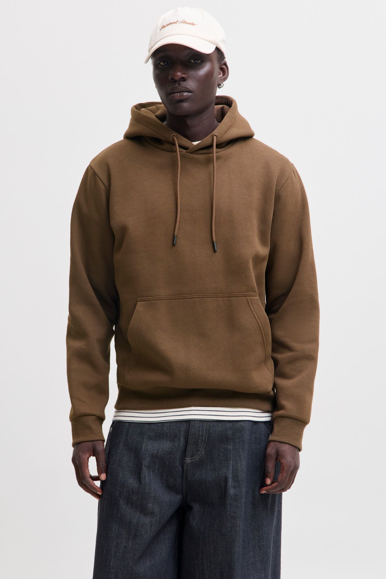 Jack & Jones Sweatshirt relaxed com capuz