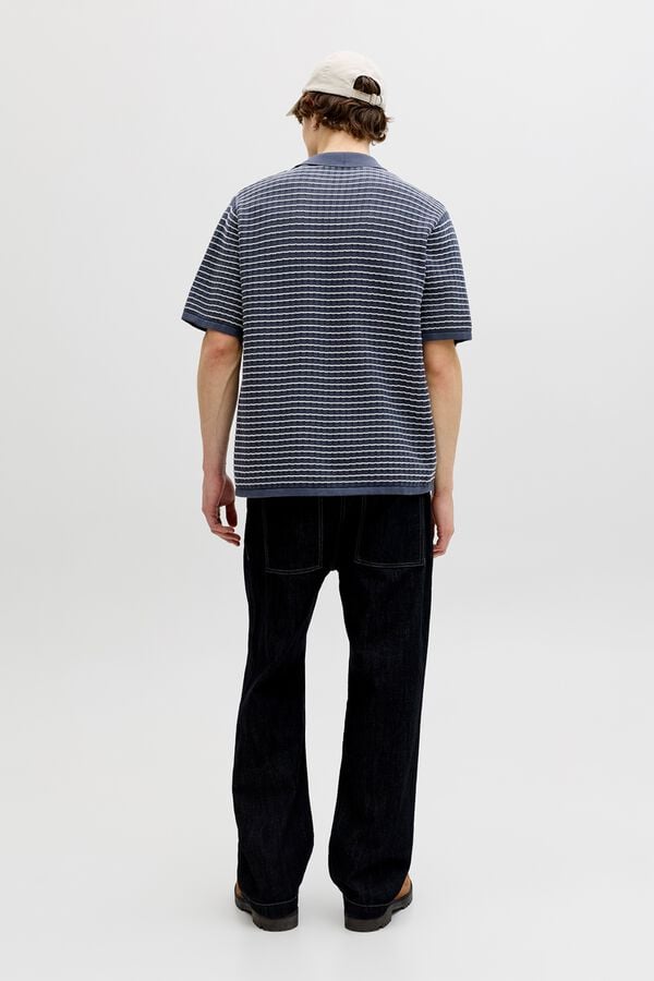 Jack & Jones Polo em malha relaxed fit em algod&atilde;o cinzento