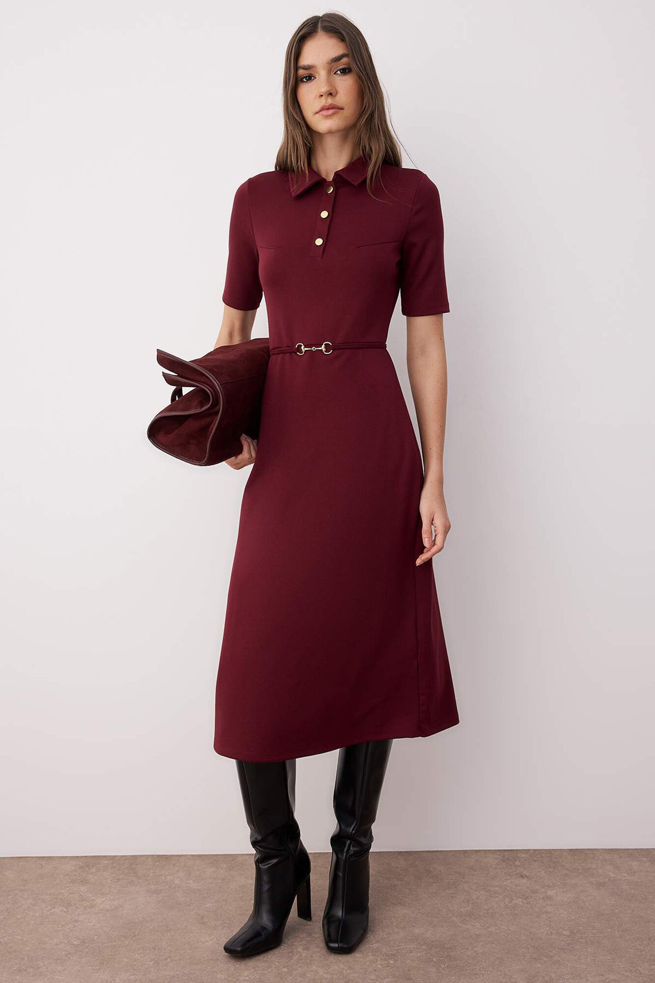 Trendyol Vestido midi bot&otilde;es manga curta