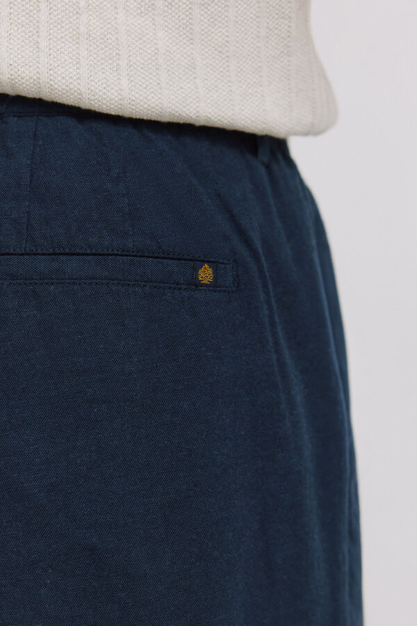 Springfield Cal&ccedil;as chino em linho comfort fit azul