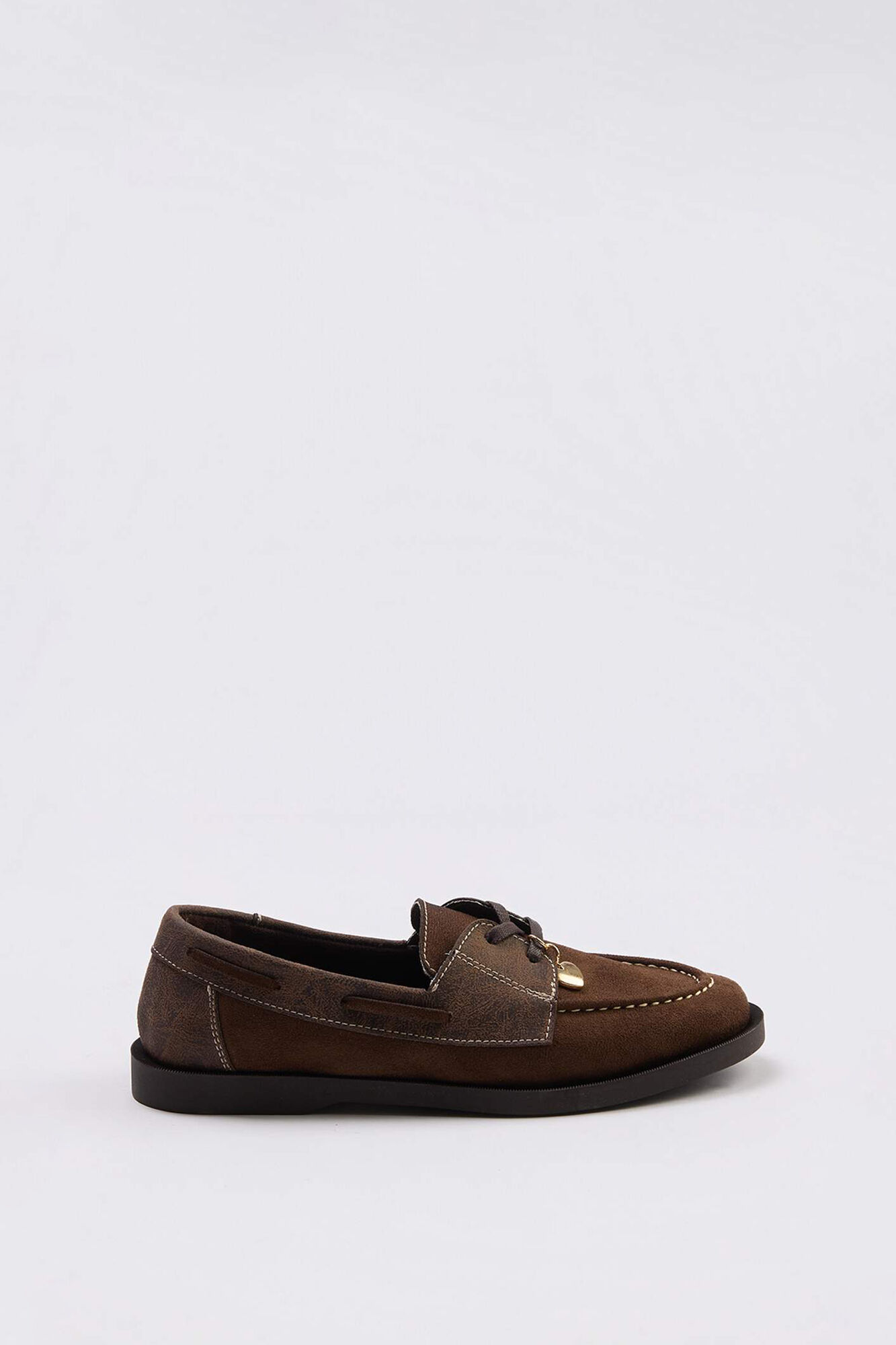 Trendyol Mocasines ante charm