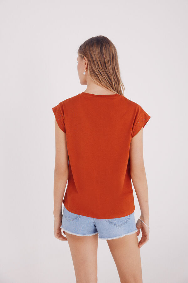 Springfield Camiseta com mangas cravejada de cristais vermelho