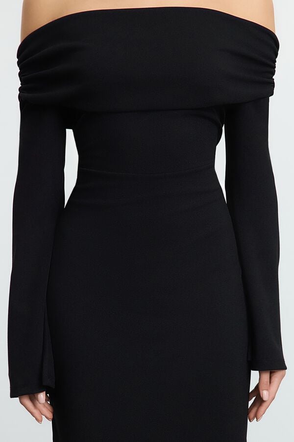 Trendyol Vestido comprido ombros descobertos preto