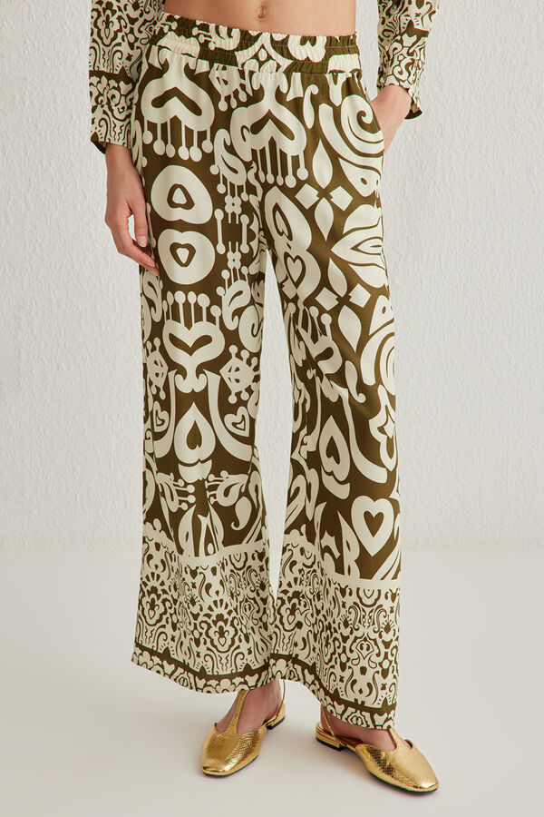 Trendyol Conjunto estampado fluido Caqui escuro