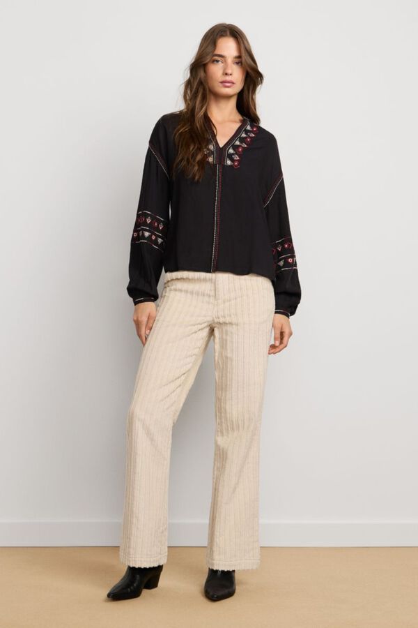 Pepe Jeans Blusa bordada de cuello mao negro