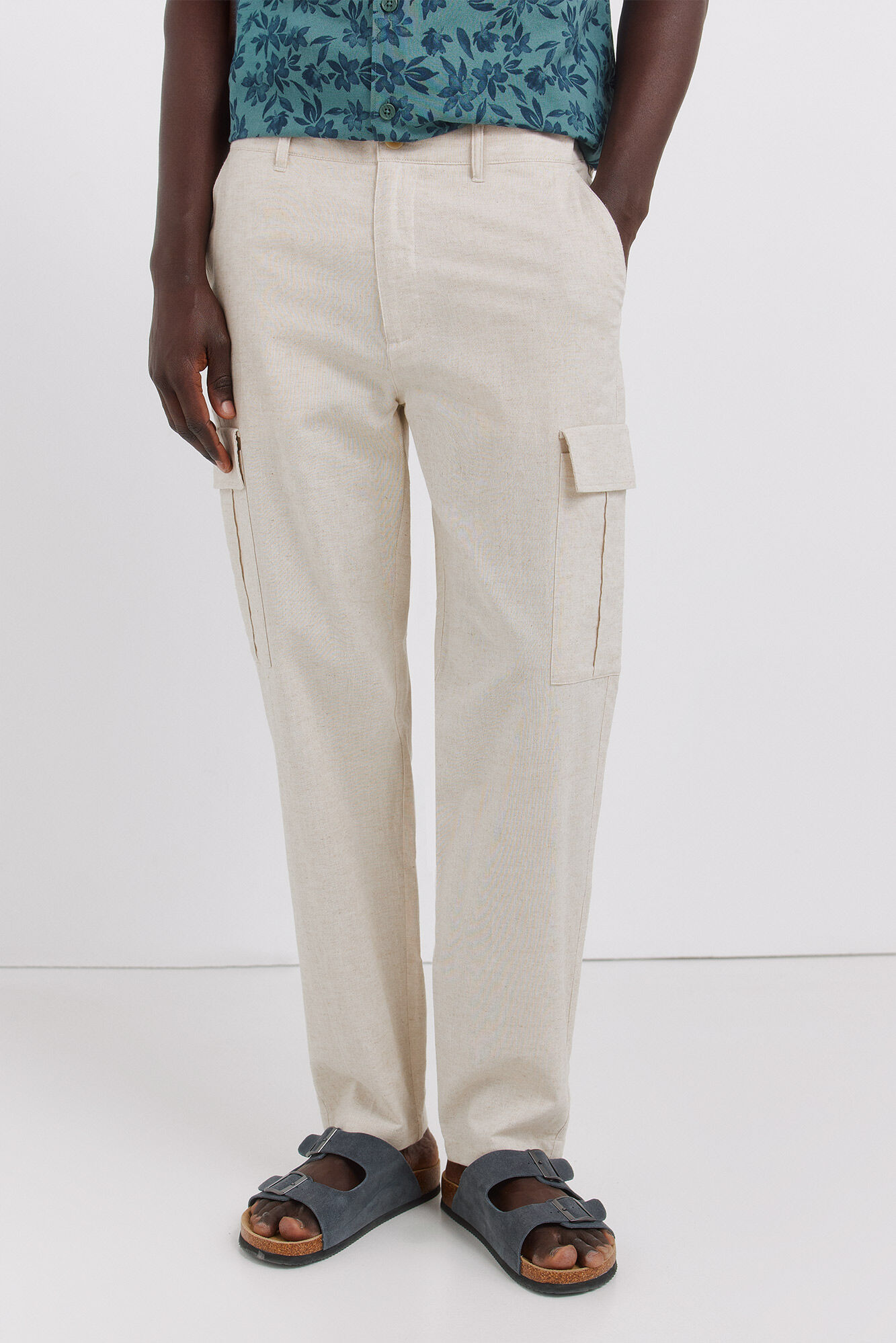 Springfield Pantal&oacute;n cargo lino comfort slim fit