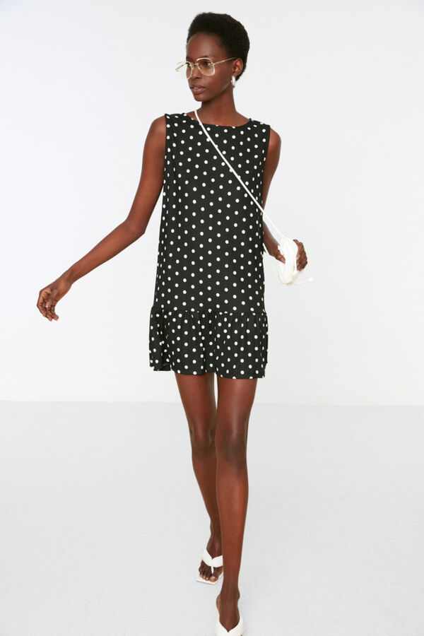 Trendyol Vestido mini de bolinhas preto