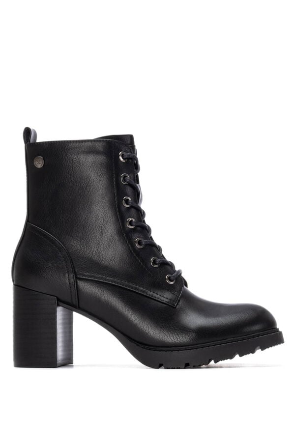 XTI Bota de salto com cadarço preto