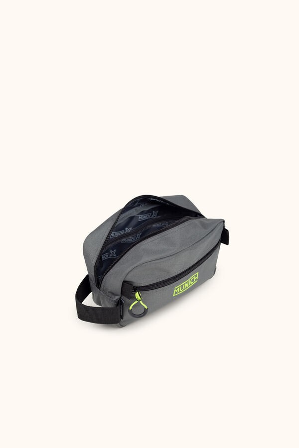 Munich Neceser deportivo reciclado gris