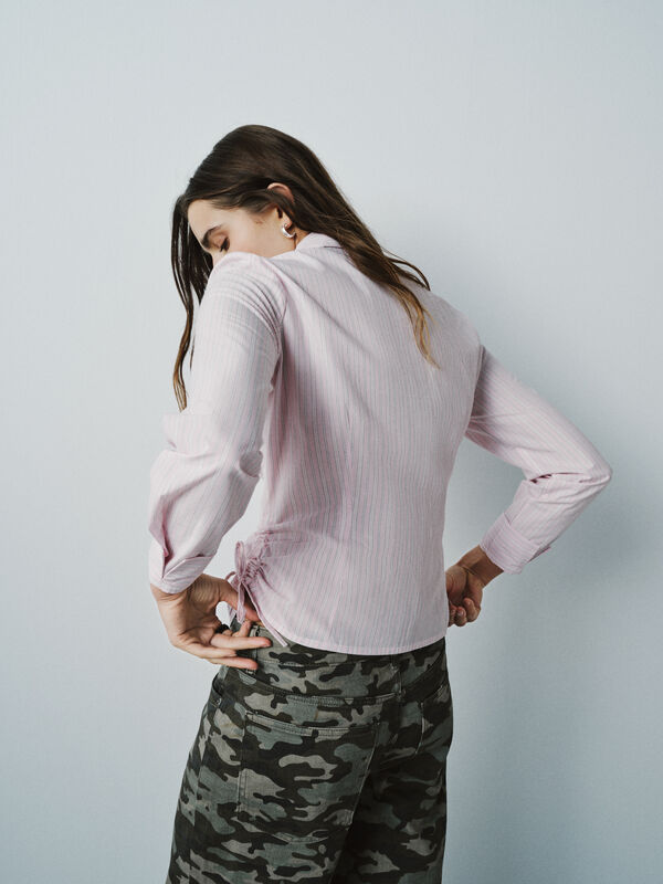 High Spirits Blusa P&eacute;tala rosa