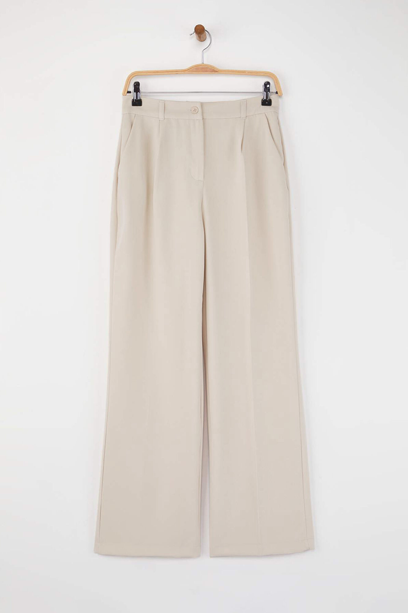 Trendyol Cal&ccedil;a de alfaiataria reta