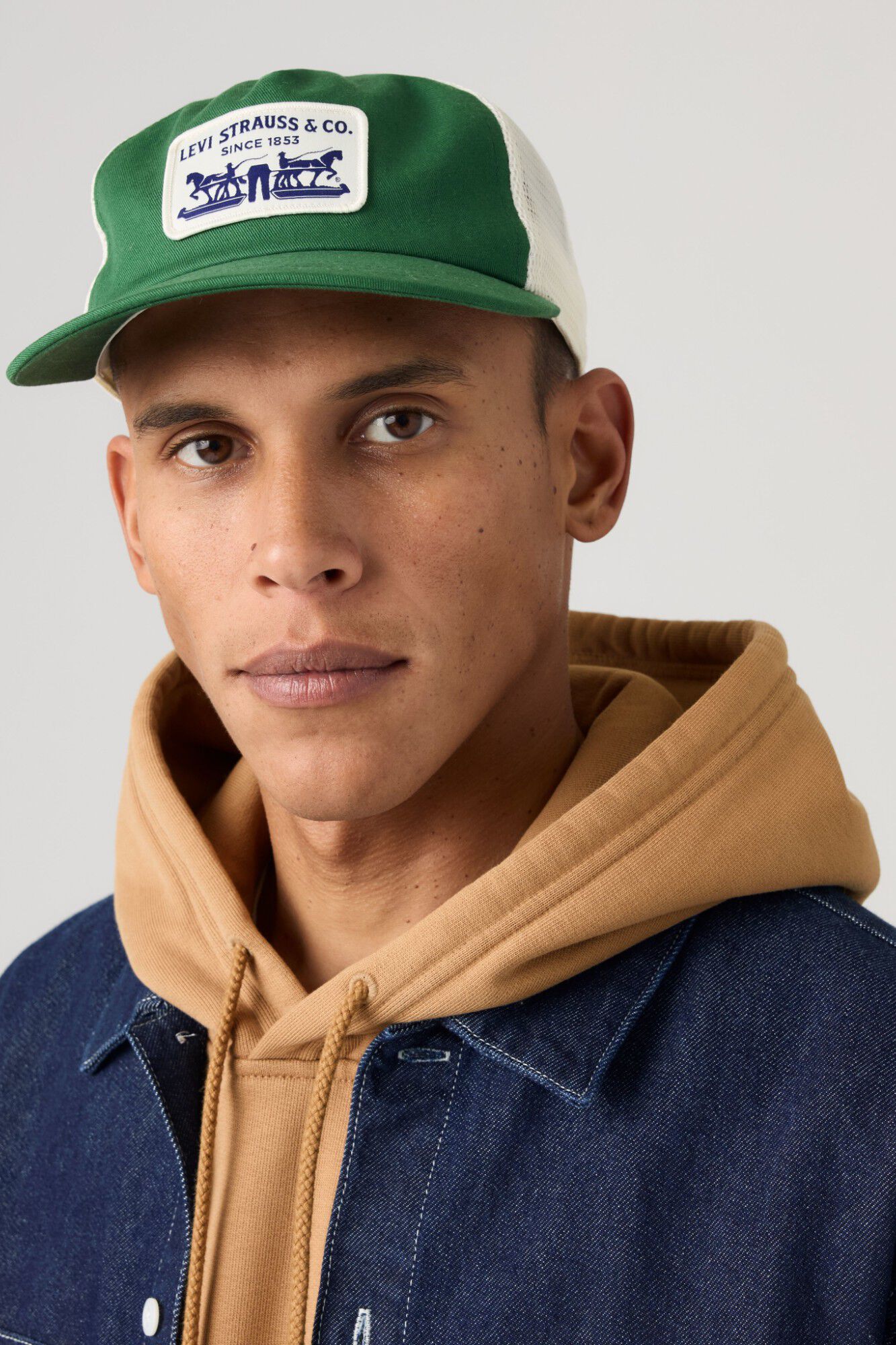 Levi's Bon&eacute; de beisebol com logo