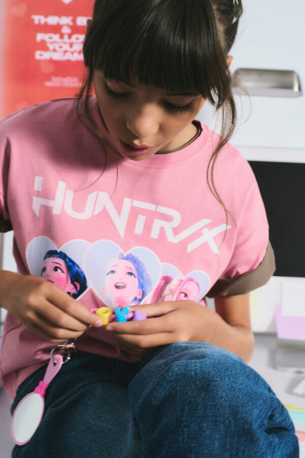 Springfield Kids Camiseta manga corta "KPOP HUNTRIX&trade; Netflix &copy;" ni&ntilde;a rosa