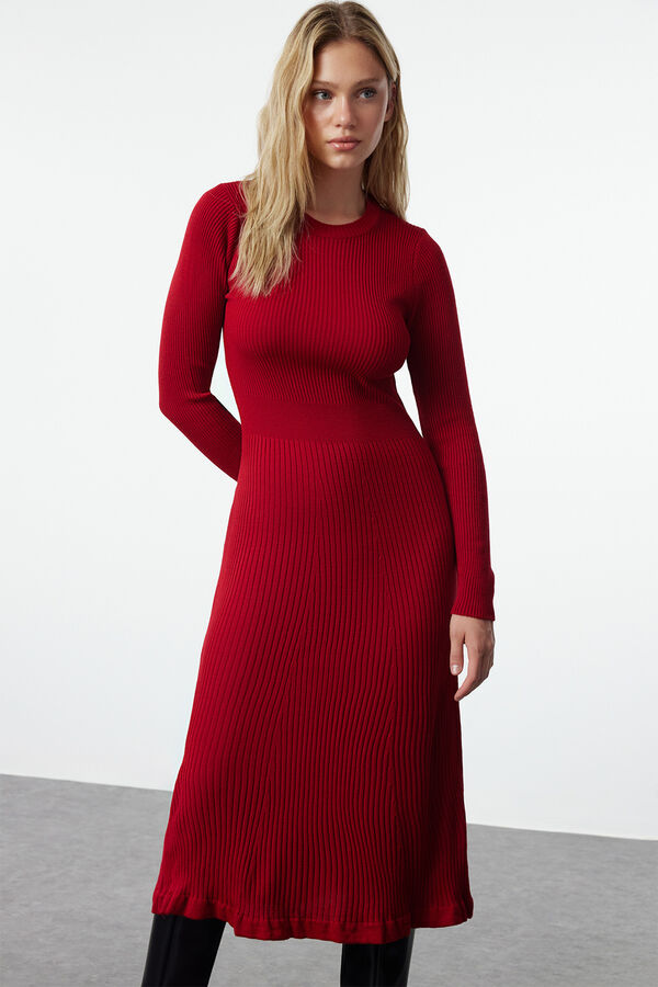 Trendyol Vestido midi de malha manga comprida ajustado vermelho