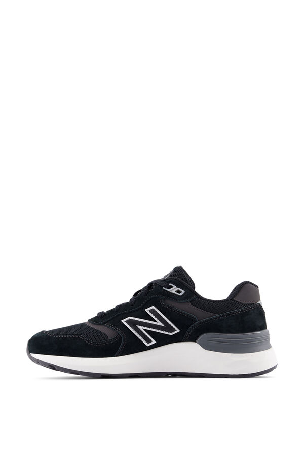 New Balance Zapatilla Casual FreshFoam Walking 880 v7 preto