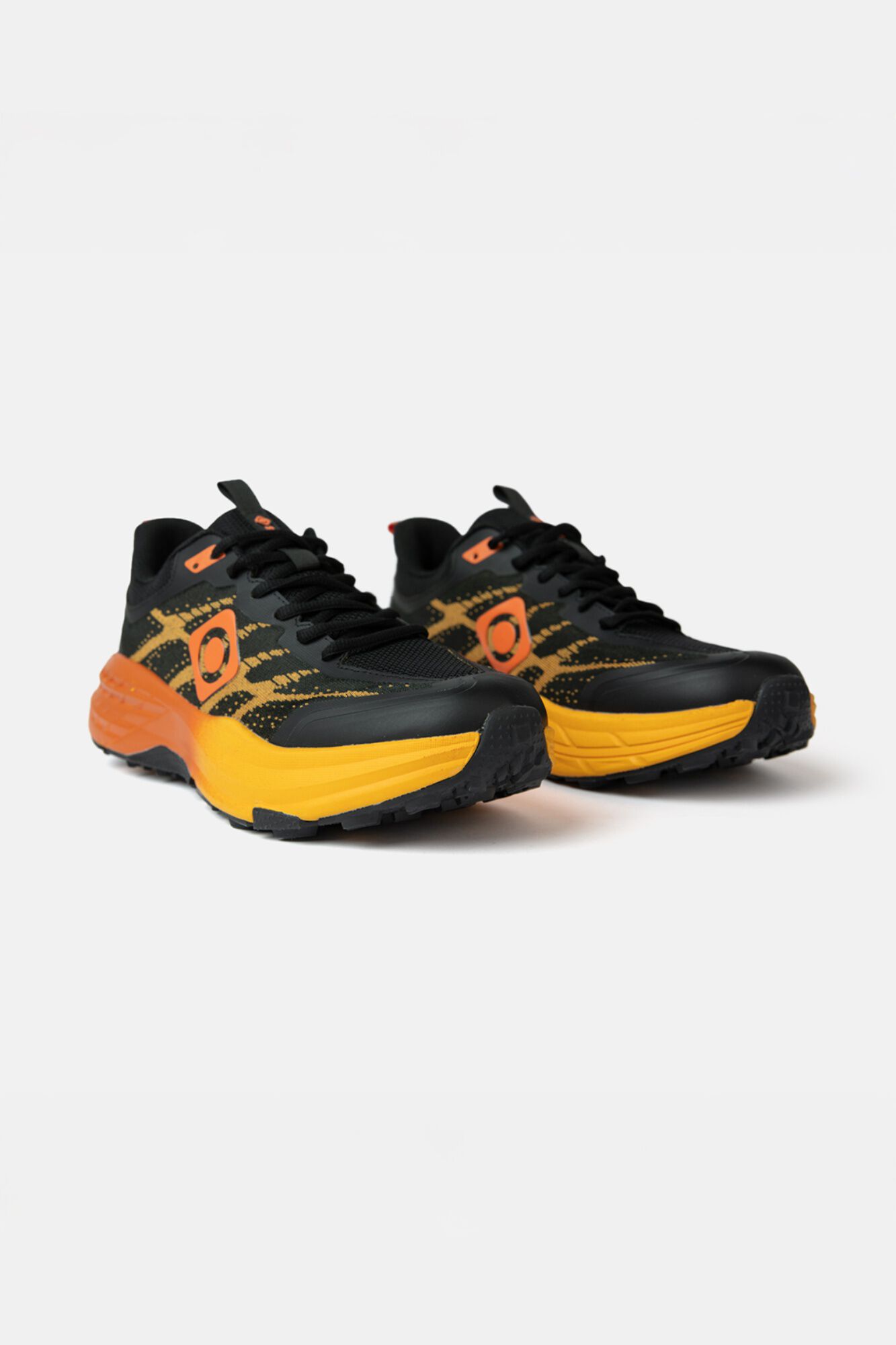 Izas Zapatillas multiactividad amortiguaci&oacute;n