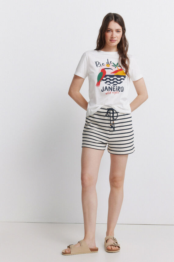 Shorts estructura rayas