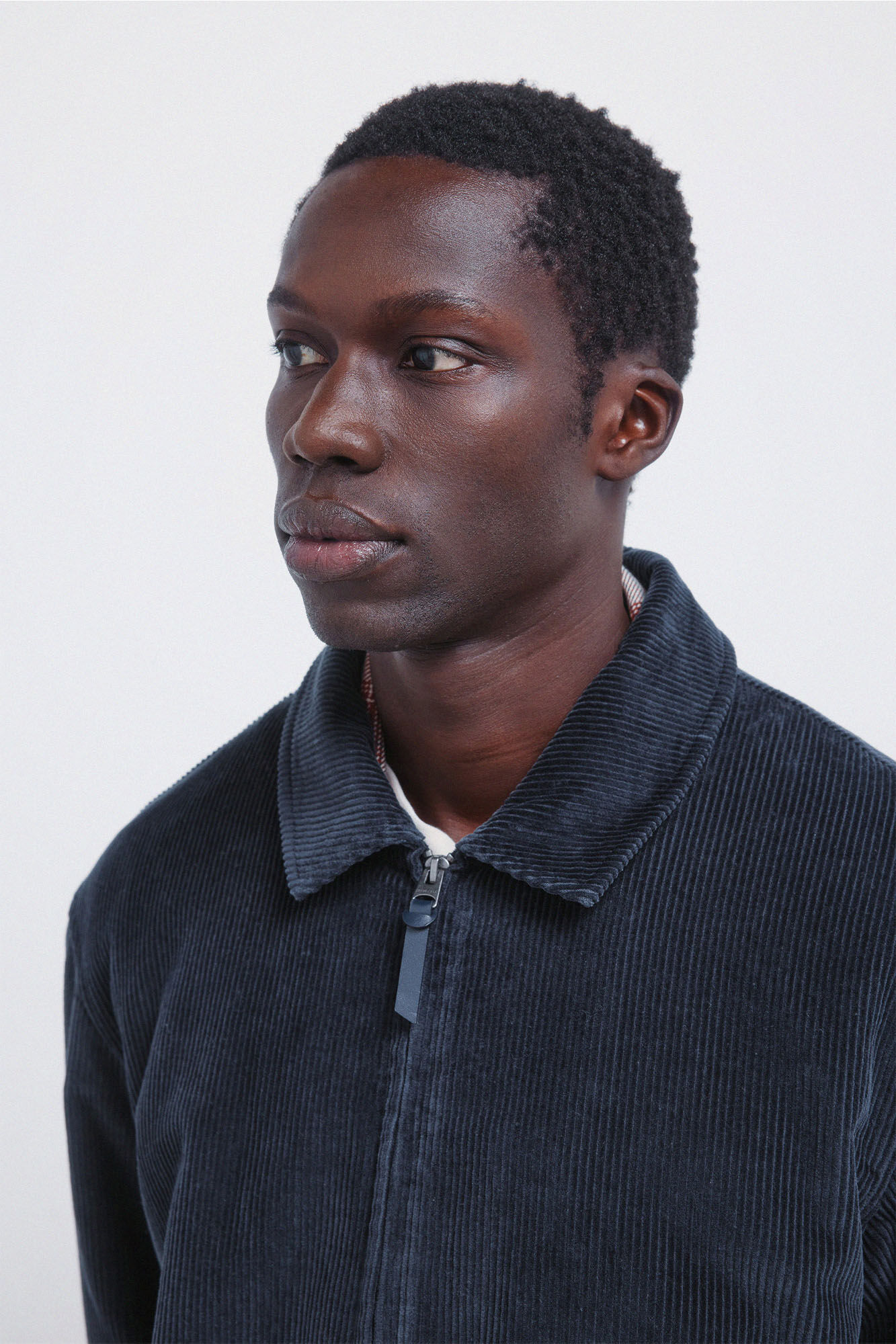 Springfield Blus&atilde;o de veludo cotel&ecirc;