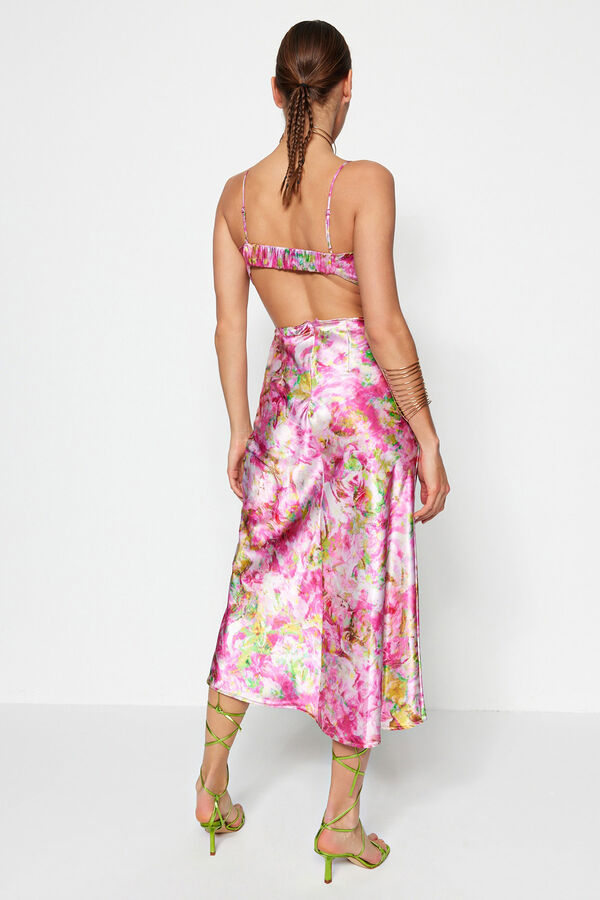 Trendyol Vestido acetinado estampado branco