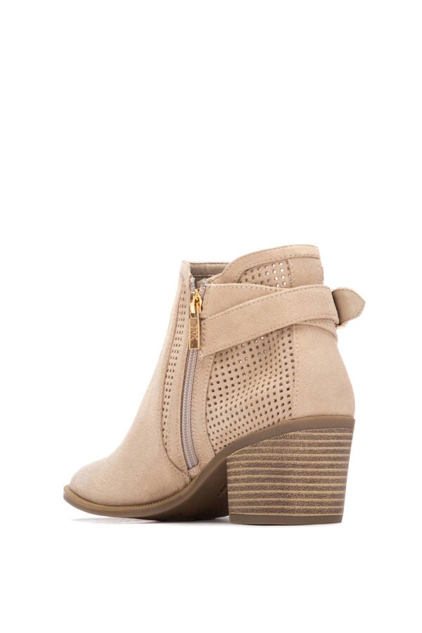 XTI Botim Camur&ccedil;a Sint&eacute;tica Estilo Cowboy bege