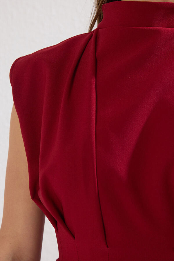 Trendyol Vestido midi tubinho estampado