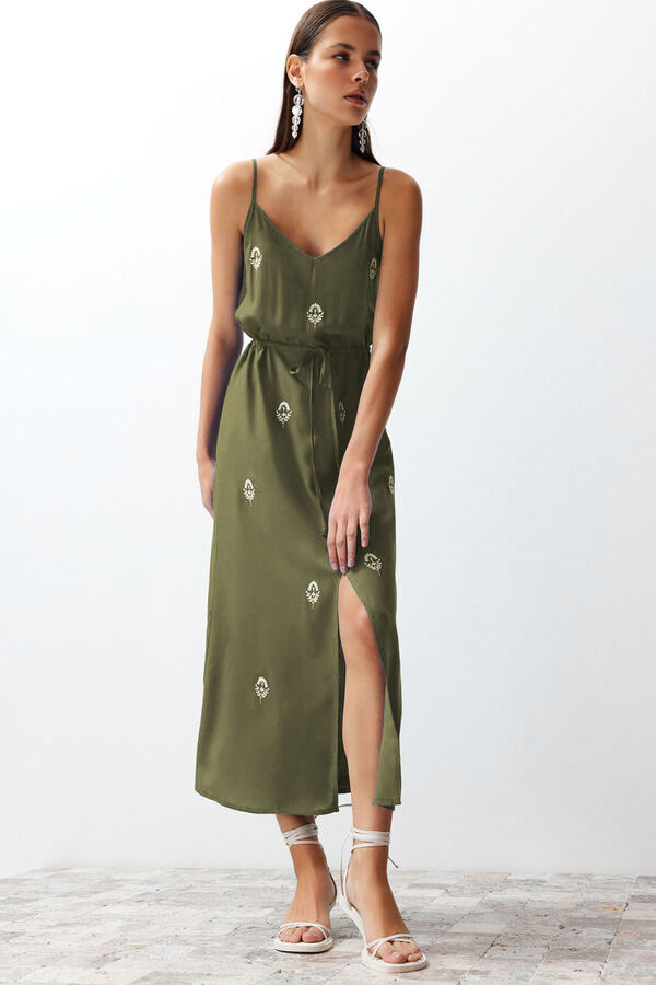 Trendyol Vestido largo cord&oacute;n ajustable kaki