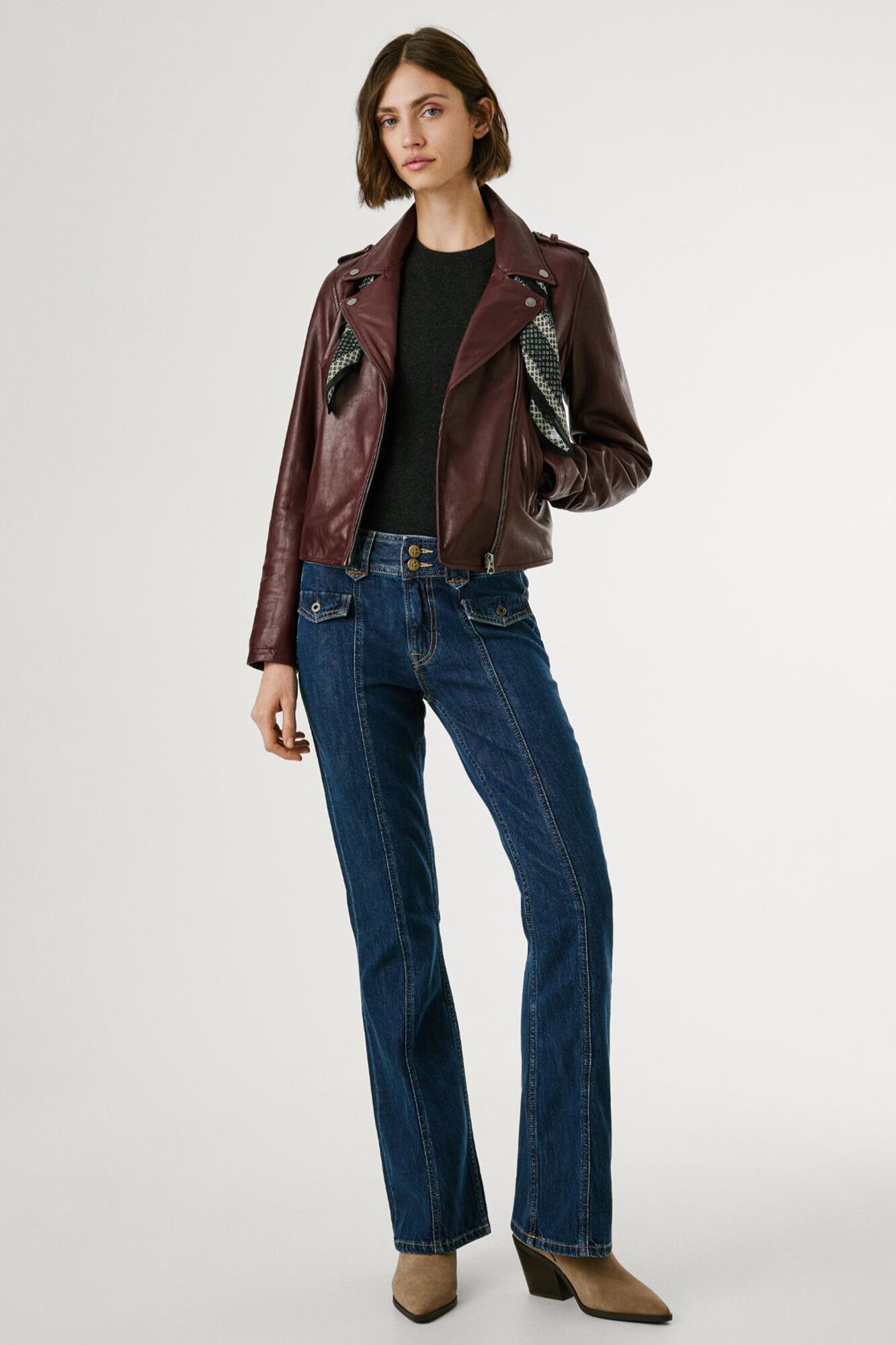 Pepe Jeans Cal&ccedil;a jeans flare de corte baixo 