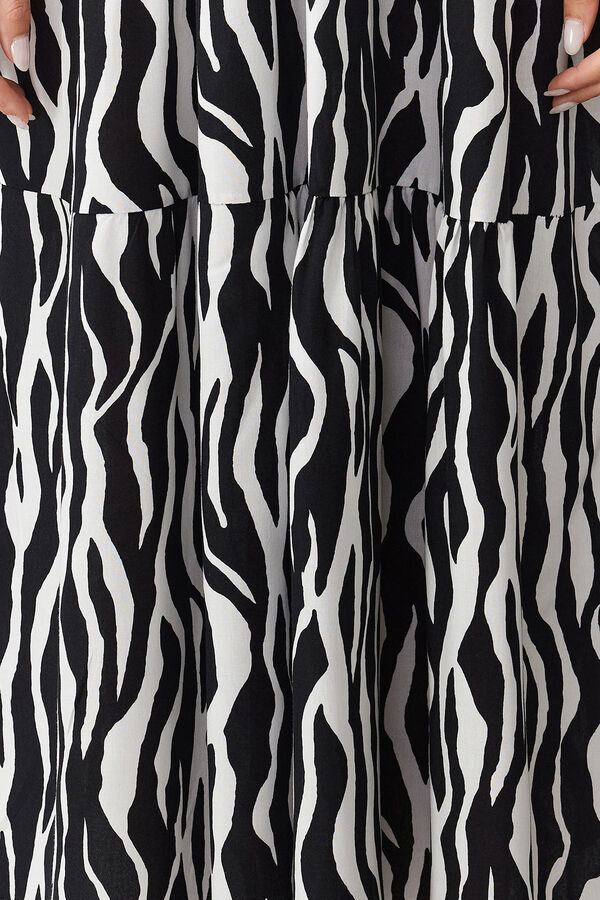 Trendyol Vestido maxi gola halter preto