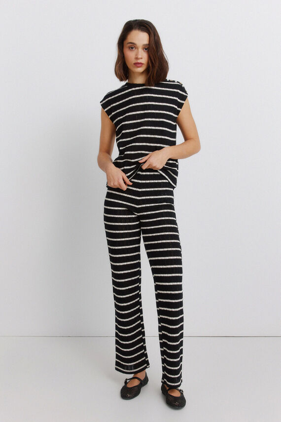 Pantalón tricot rayas
