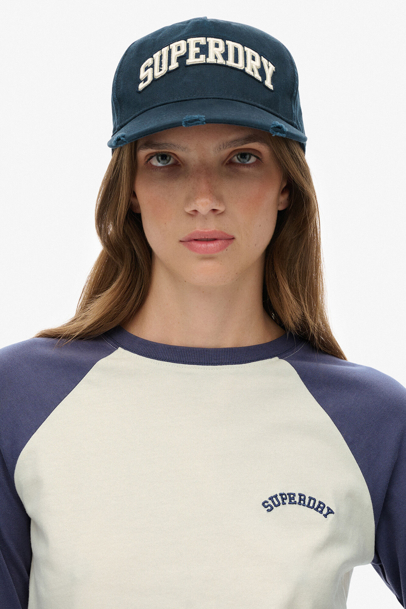 Superdry Bon&eacute; com logo