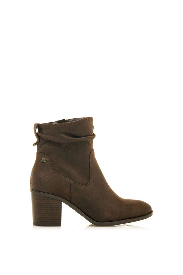 MTNG Miriana Botins cru