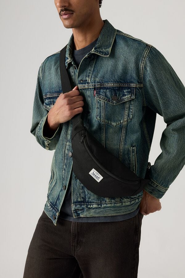 Levi's Bolsa de cintura com al&ccedil;a ajust&aacute;vel preto