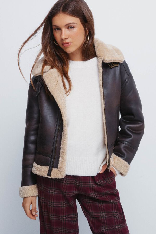 Springfield Blus&atilde;o dupla face com gola de pele castanho