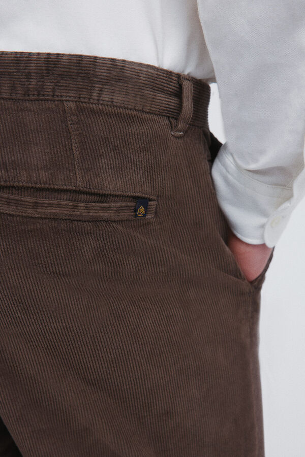 Springfield Calças chino slim fit confortável de veludo cotelê lavado cru