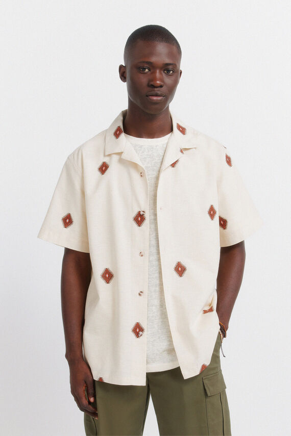 Camisa manga corta bordada