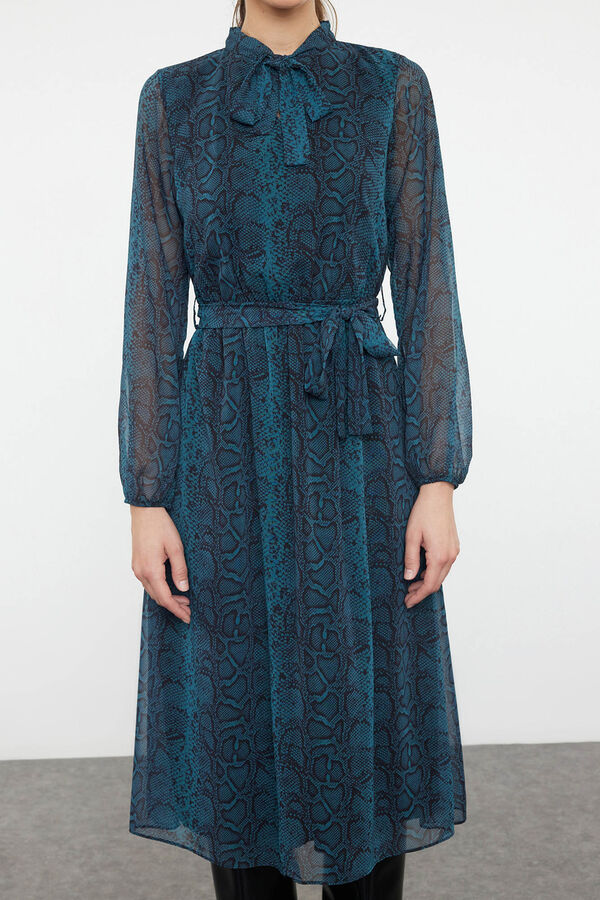 Trendyol Vestido midi com laço verde