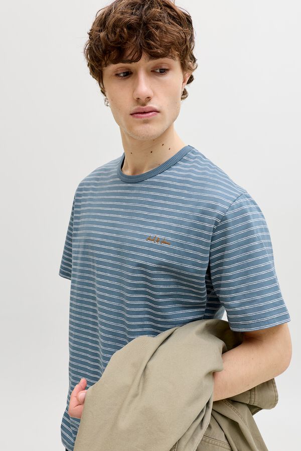 Jack & Jones T-shirt relaxed fit &agrave;s riscas cinzento