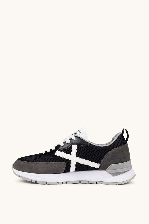 Munich Sneaker VERSATILE 33 preto