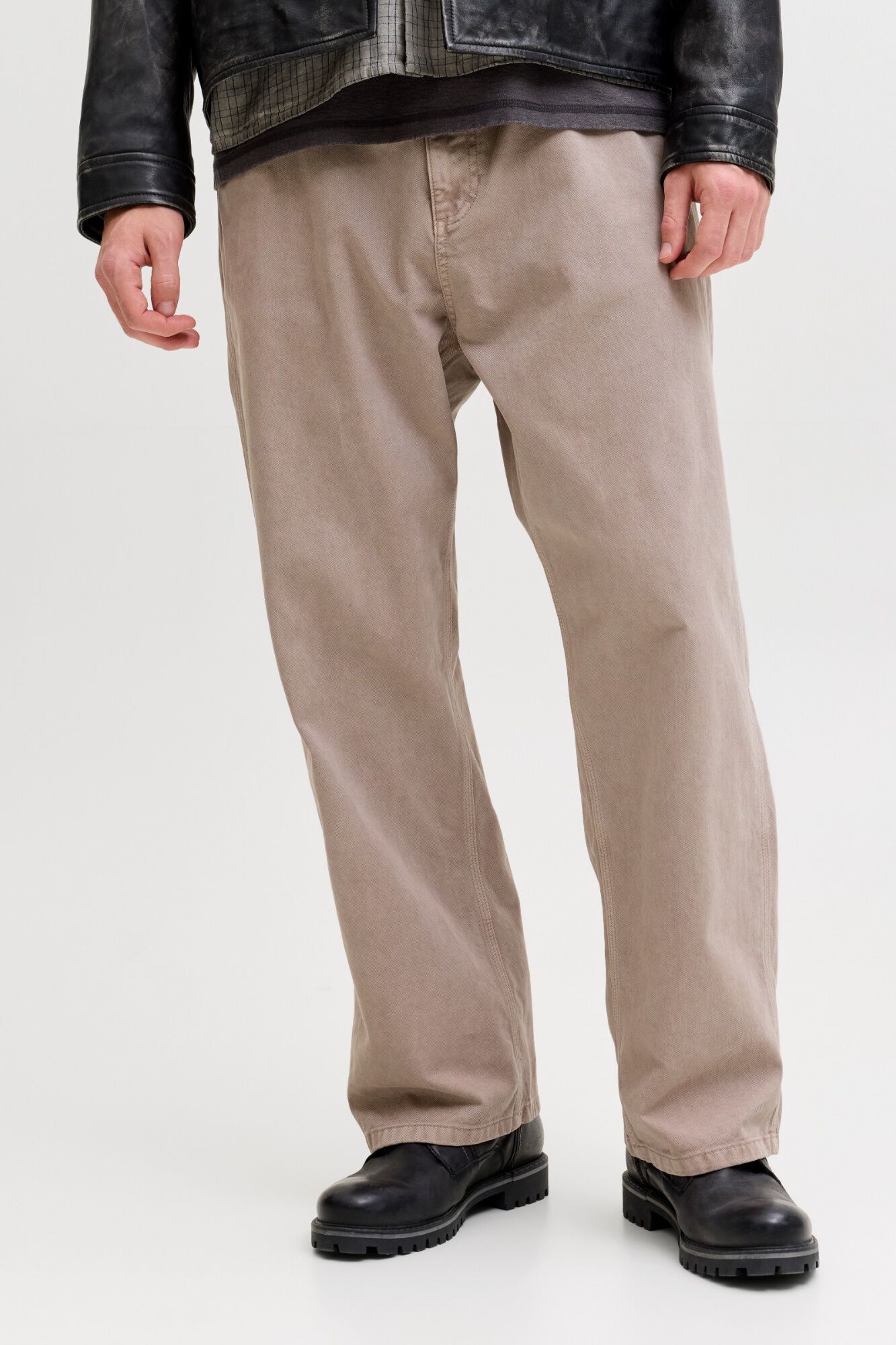 Jack & Jones cal&ccedil;as de corte folgado