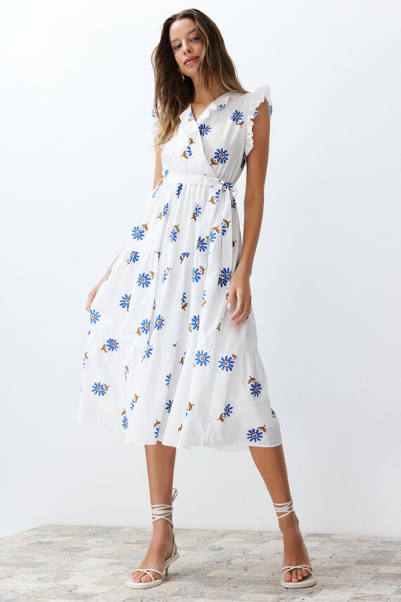 Vestido midi cinturón estampado