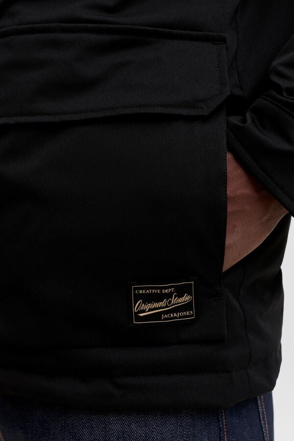 Jack & Jones Blus&atilde;o curto com colchetes preto