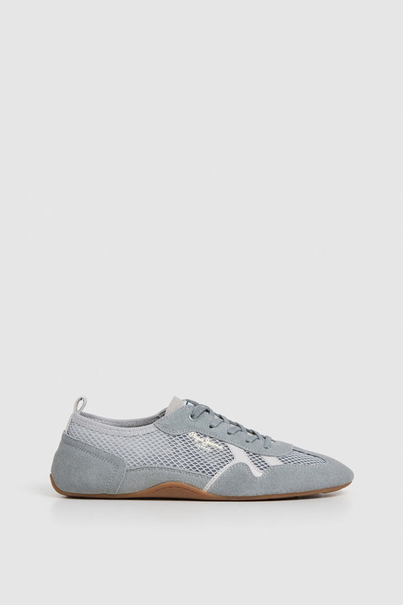 Zapatillas ultraligeras planas